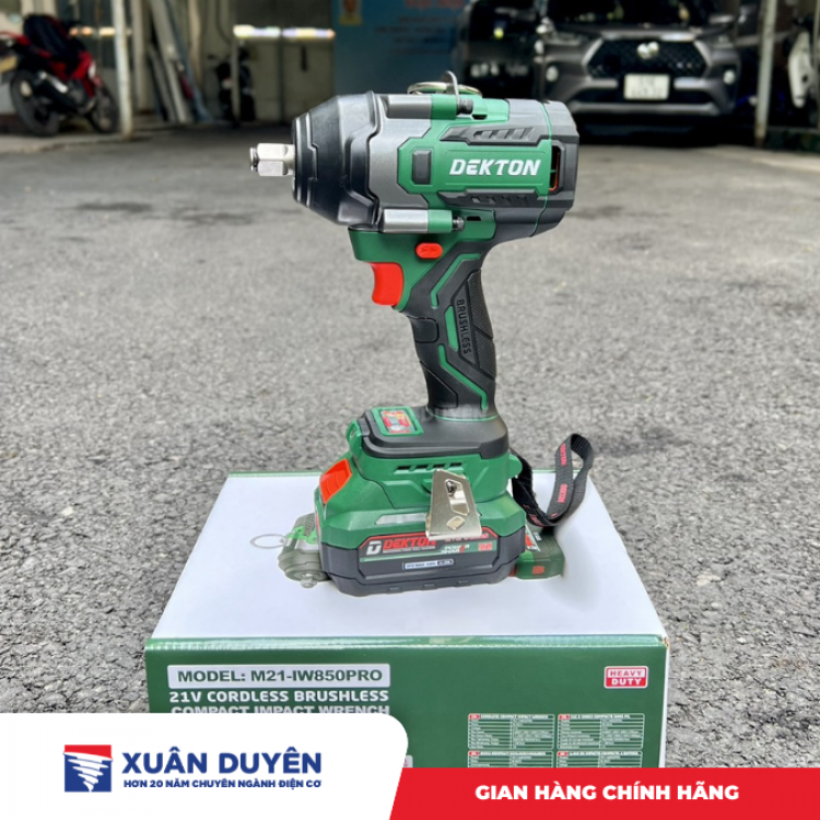Máy siết bu lông dùng pin 21V Dekton M21-IW850PRO