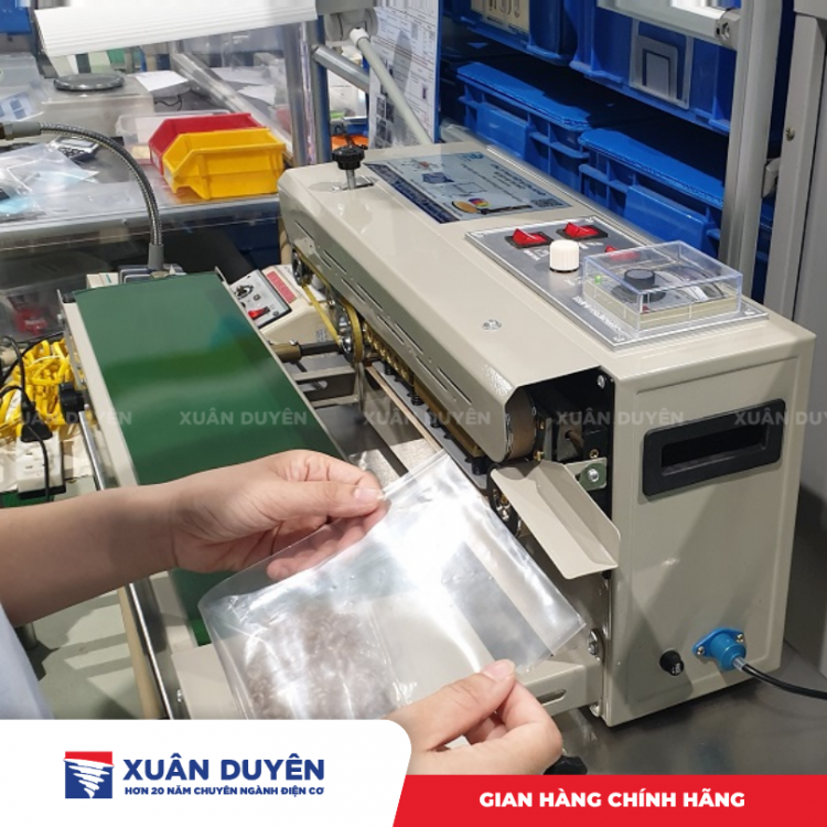 Máy hàn miệng túi liên tục FR-900