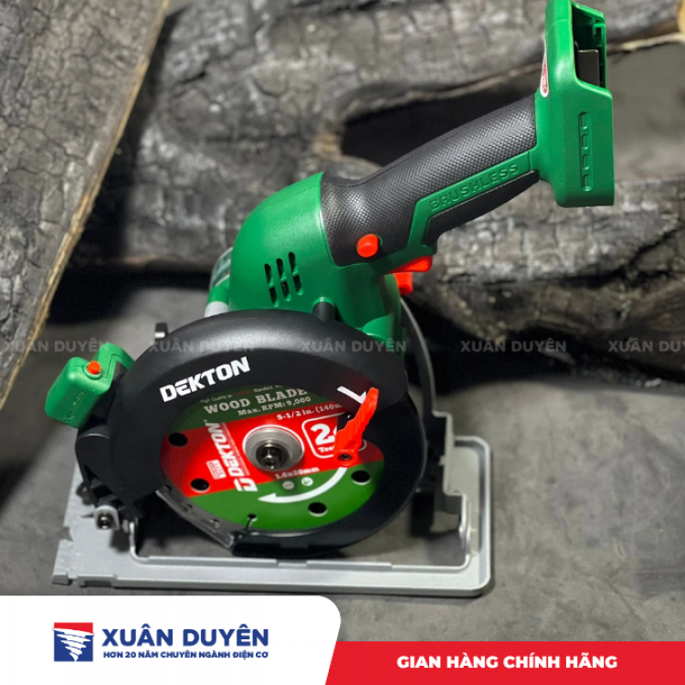 Máy cưa đĩa dùng pin 21V Dekton M21-CS05BL