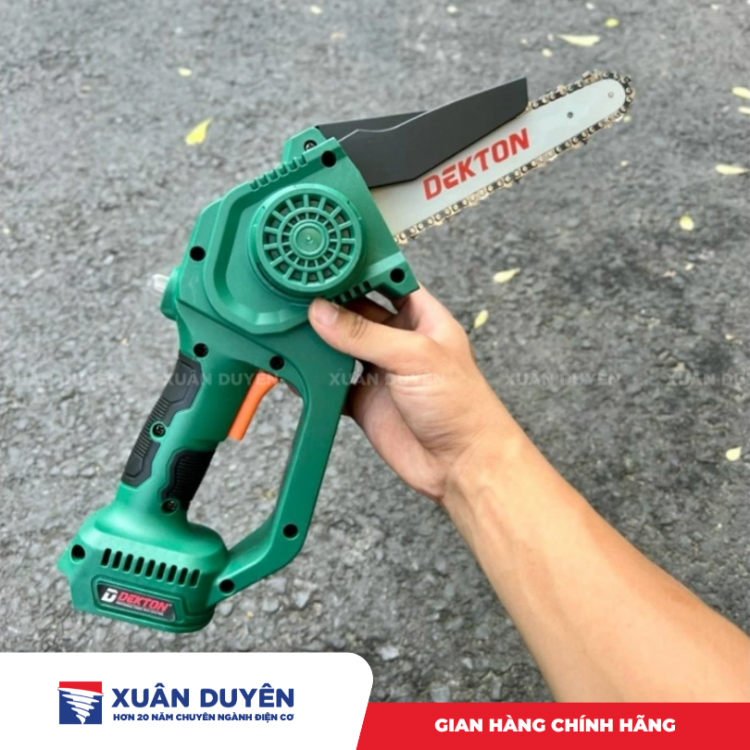 Máy cưa xích dùng pin 21V Dekton M21-CS08BLC