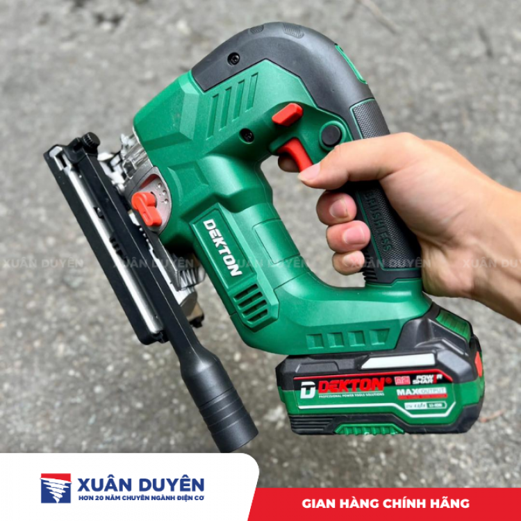 Máy cưa lọng pin 21V Dekton M21-CS120BL