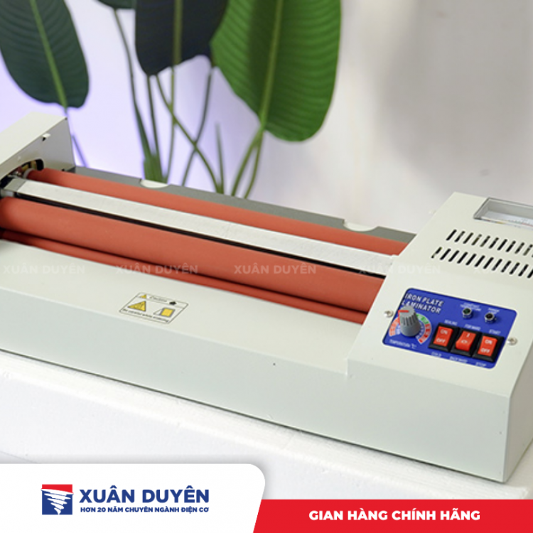 Máy ép plastic, rulo trục lớn A3 YT320