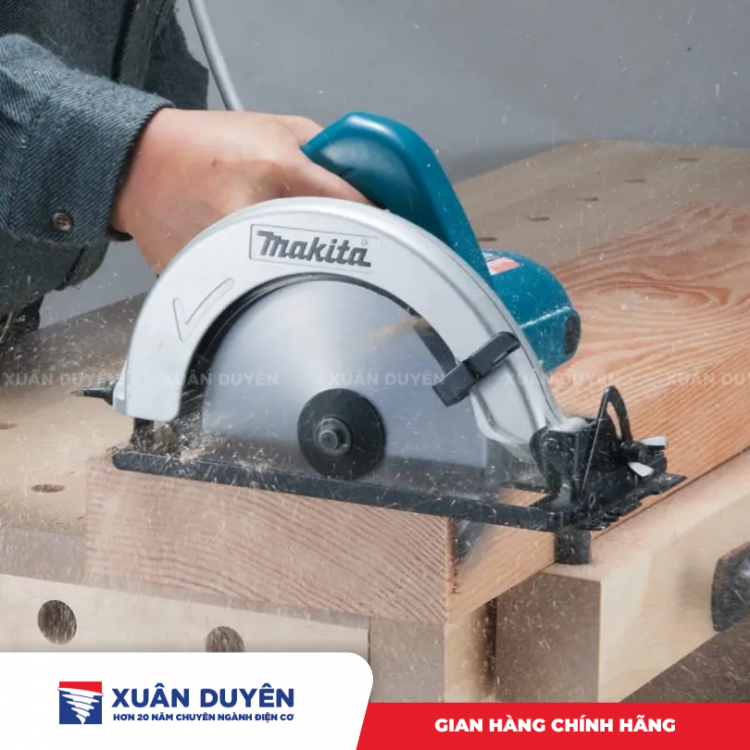 Máy cưa đĩa Makita 5806B (185MM,1050W)