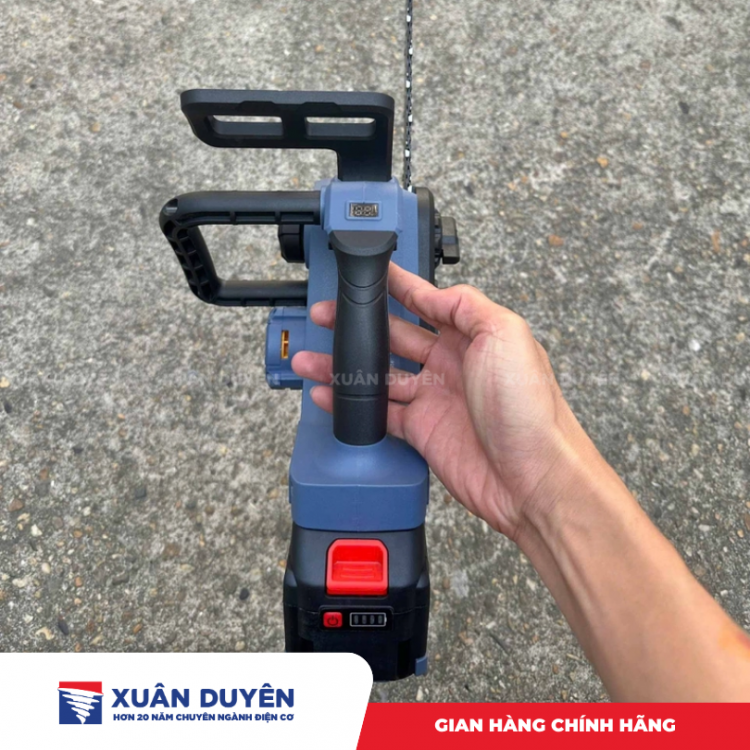 Máy cưa xích dùng pin 21V Yamasu YMS-MCX12