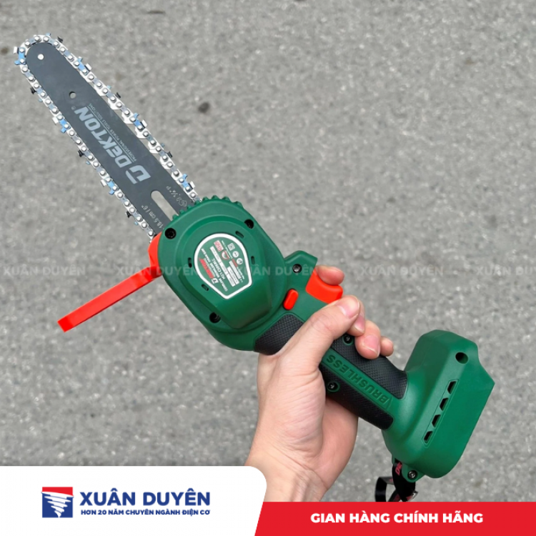 Máy cưa xích dùng pin 21V Dekton M21-S06BLC