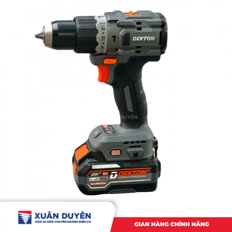 Máy khoan động lực dùng pin 21V Dekton M21-ID13100PLUS (thùng nhựa có tay cầm) (Chưa kèm pin sạc)