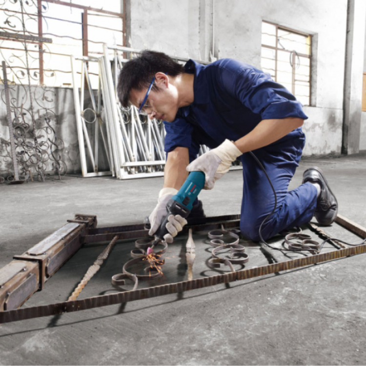 Máy mài thẳng Bosch GGS 3000L (6MM, 300W)