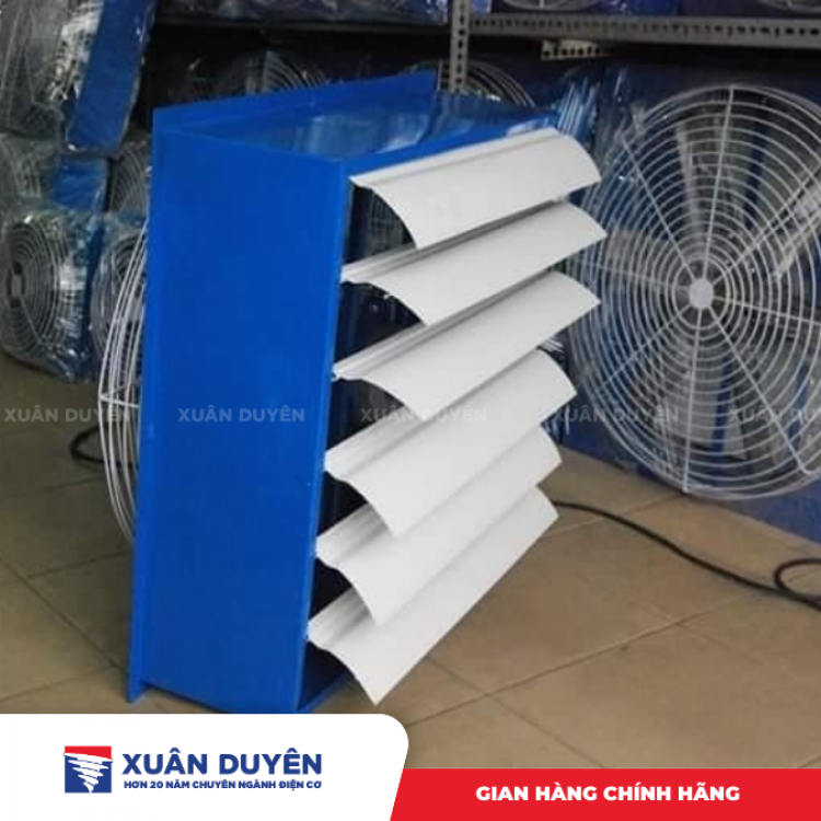 Quạt thông gió vuông lá sách 5T